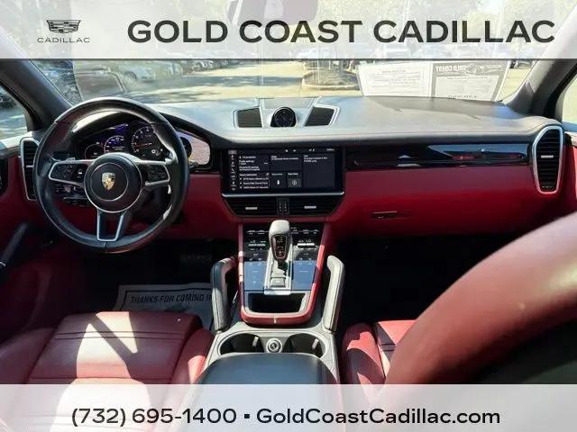 2020 Porsche Cayenne Cayenne