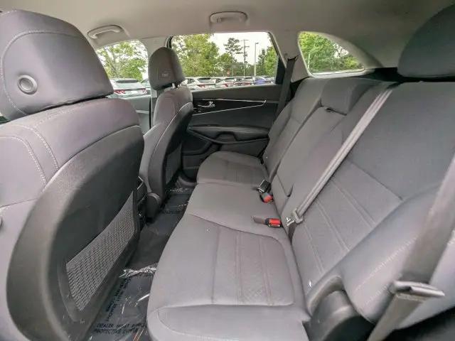 2017 Kia Sorento 2.4L LX