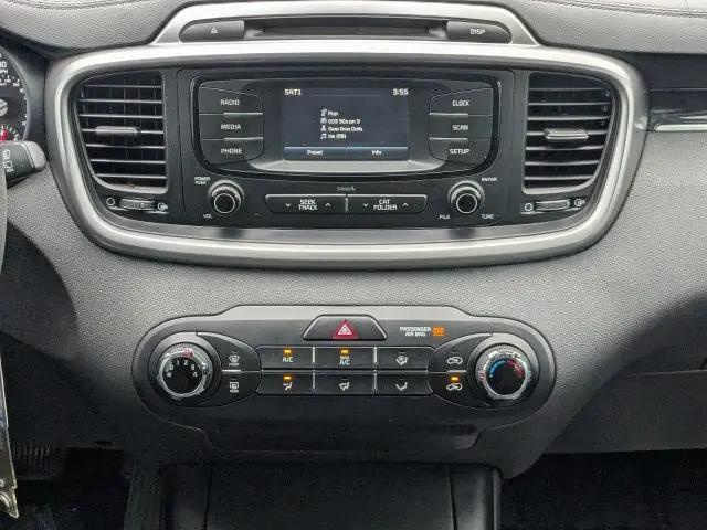 2017 Kia Sorento 2.4L LX