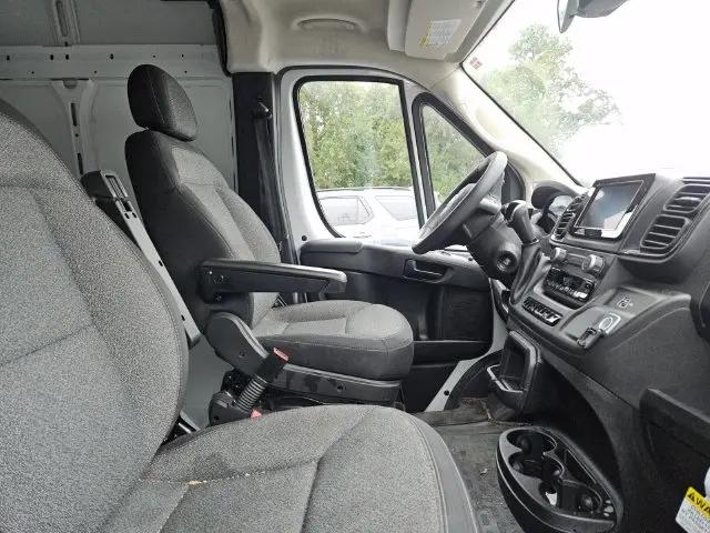 2026 Ram ProMaster Cargo Van Tradesman High Roof 136 WB w/Pass Seat