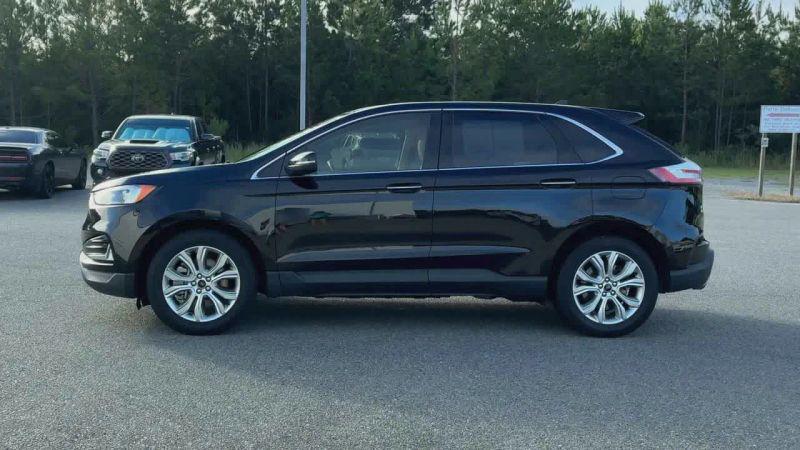 2023 Ford Edge Titanium
