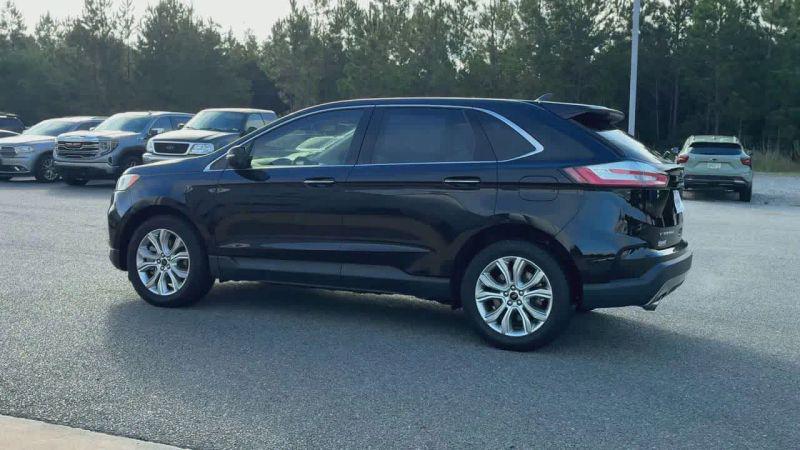 2023 Ford Edge Titanium