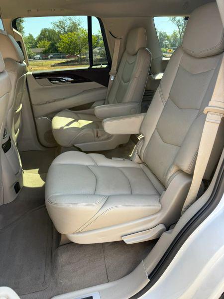 2016 Cadillac Escalade Premium Collection