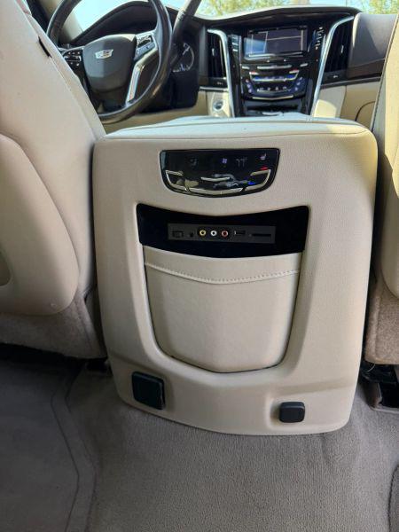 2016 Cadillac Escalade Premium Collection