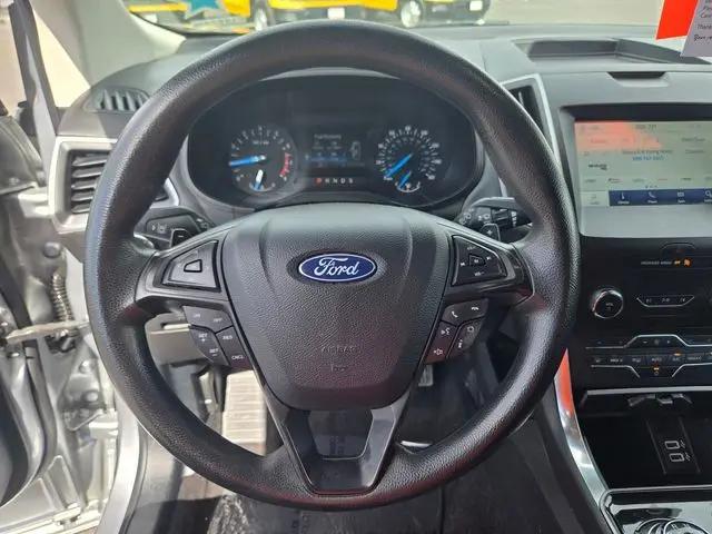 2020 Ford Edge SE