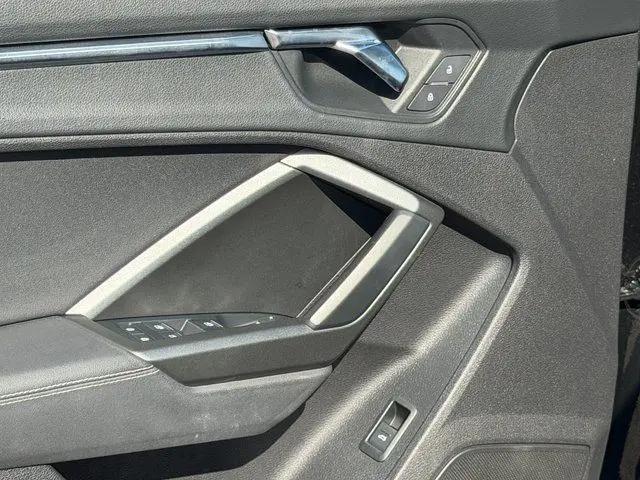 2020 Audi Q3 Prestige 45 TFSI S line quattro Tiptronic