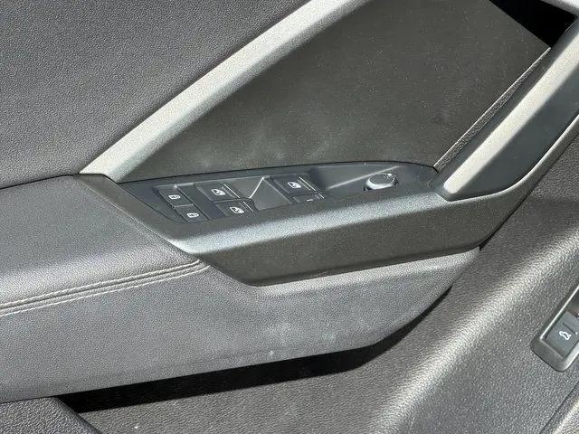 2020 Audi Q3 Prestige 45 TFSI S line quattro Tiptronic