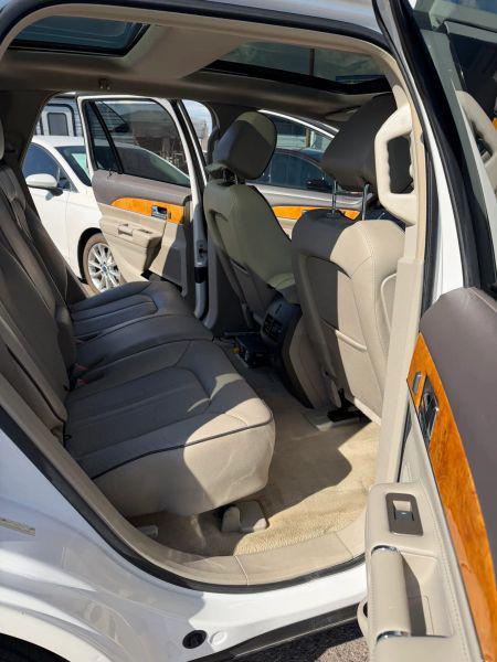 2012 Lincoln MKX Base