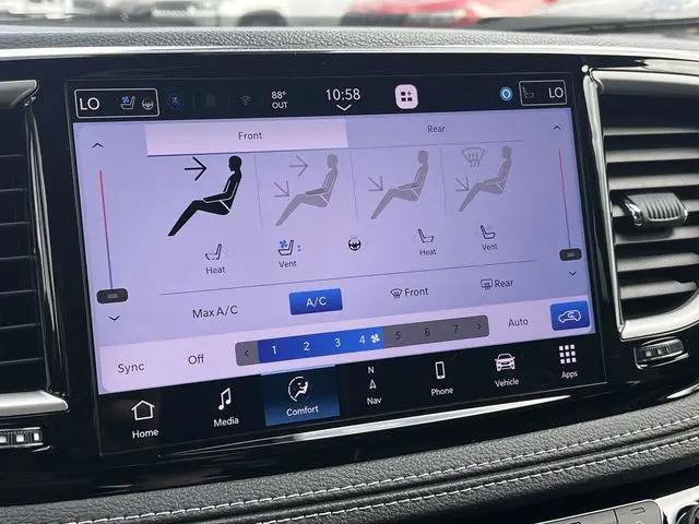 2027 Chrysler Pacifica Limited AWD