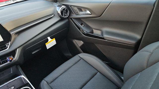 2027 Chevrolet Equinox LT FWD