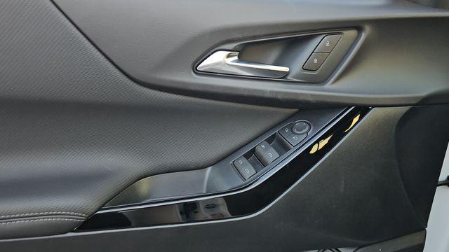 2027 Chevrolet Equinox LT FWD