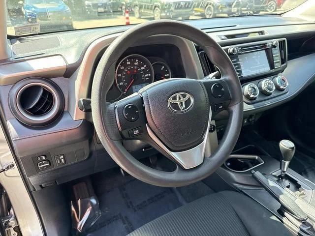 2016 Toyota RAV4 LE 2016 Toyota RAV4 LE