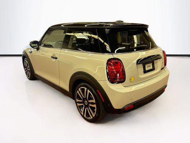 2023 MINI SE Hardtop Cooper