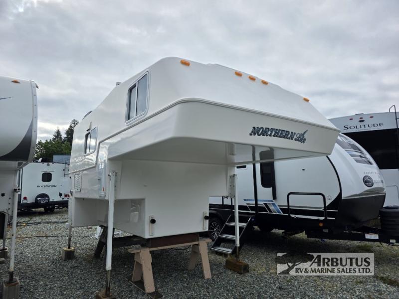 2018 Northern Lite Sportsman Series TRUCK CAMPER