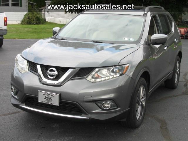 2016 Nissan Rogue SL for sale in Middletown, PA