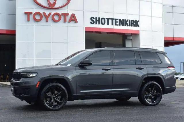 2022 Jeep Grand Cherokee L Altitude 4x4 for sale in Quincy, IL