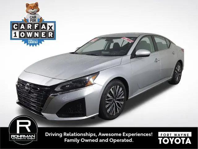 2023 Nissan Altima SV FWD for sale in Fort Wayne, IN