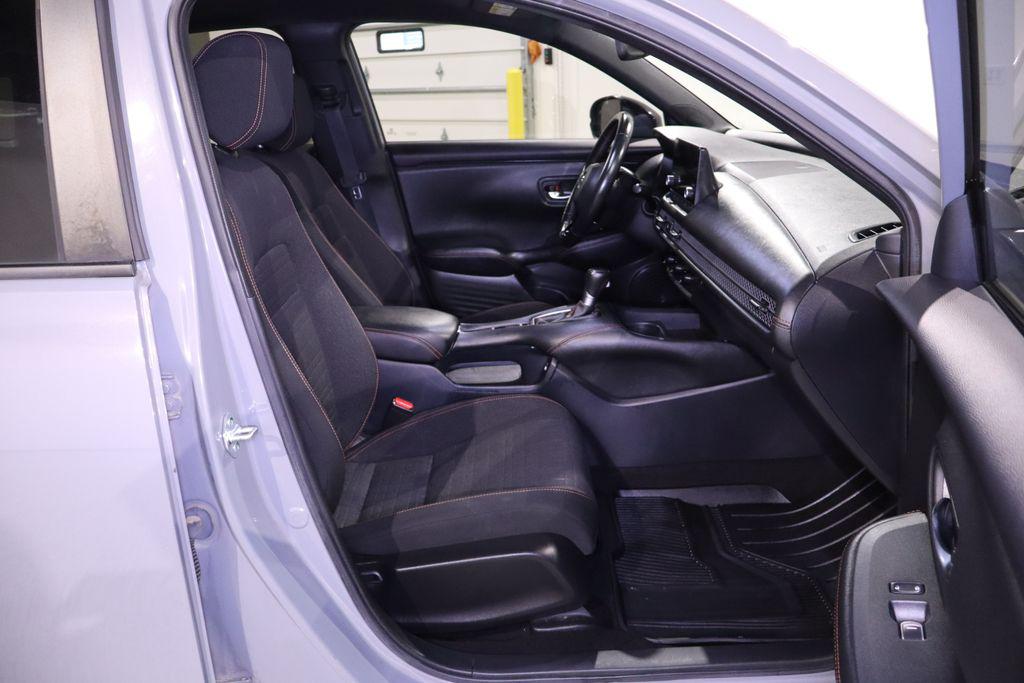 car-gallery-32
