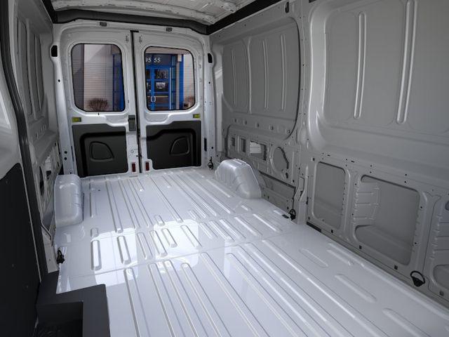 2026 Ford Transit Base