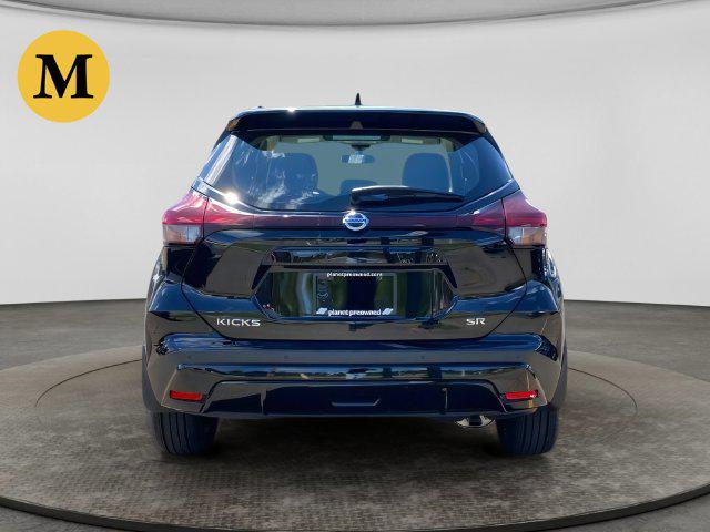 2021 Nissan Kicks SR Xtronic CVT