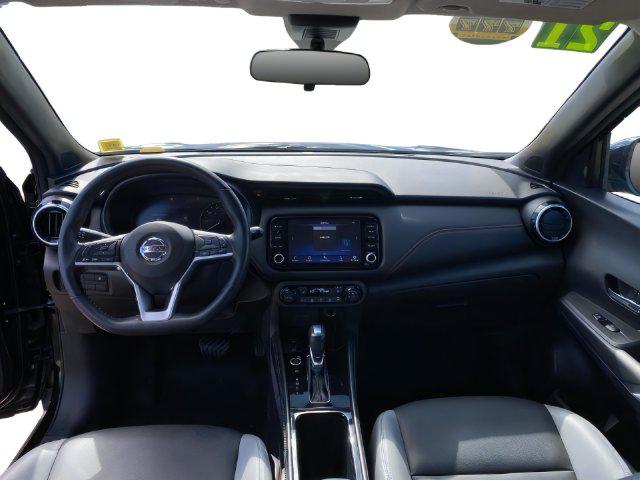 2021 Nissan Kicks SR Xtronic CVT