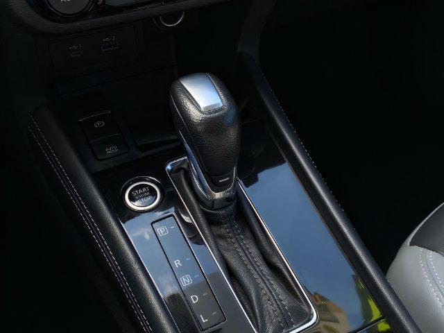 2021 Nissan Kicks SR Xtronic CVT