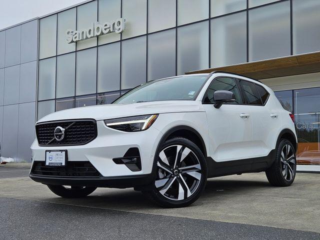 2024 Volvo XC40 B5 Ultimate Dark Theme for sale in Lynnwood, WA