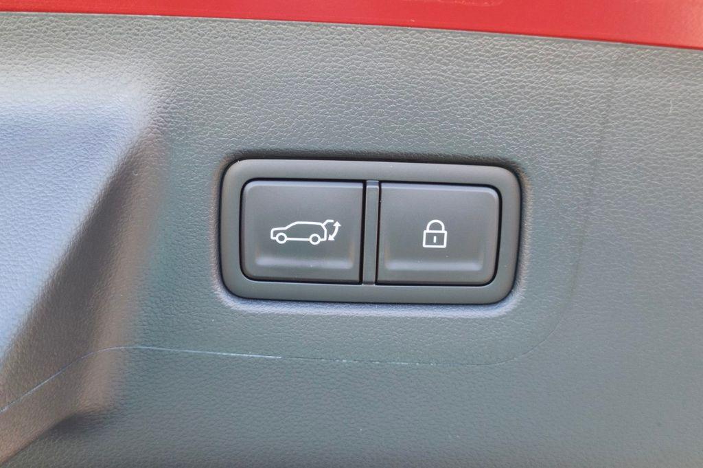 New 2027 Red HYUNDAI SEL image 8