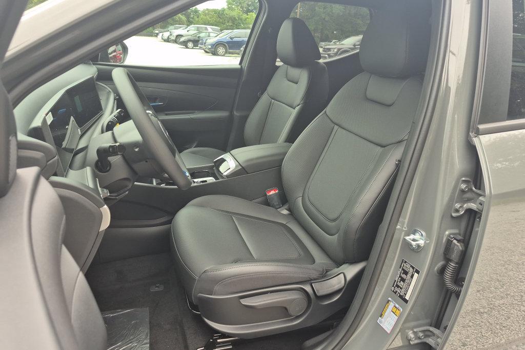 New 2027 Gray Hyundai SE FWD image 14