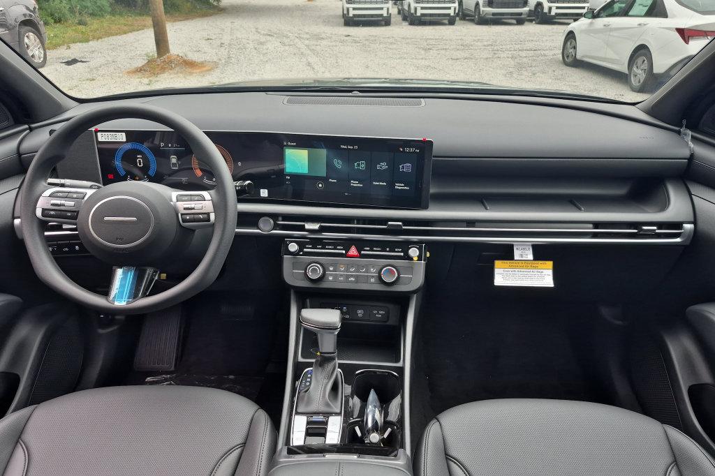 New 2027 Gray Hyundai SE FWD image 22