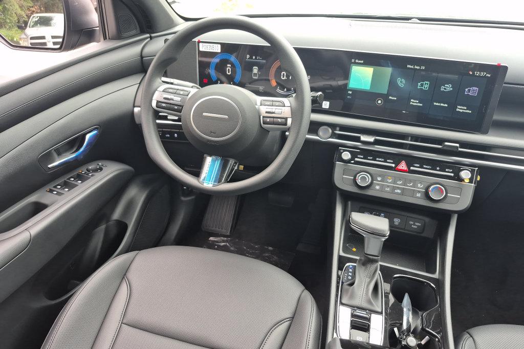 New 2027 Gray Hyundai SE FWD image 23