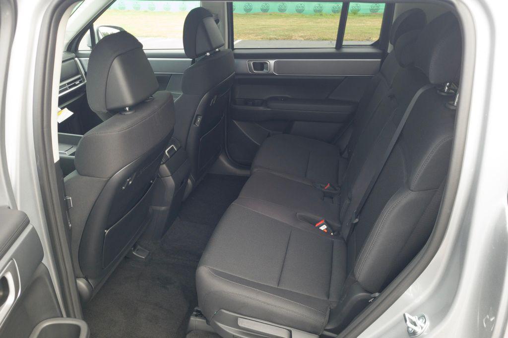 New 2026 Silver HYUNDAI SE FWD image 16