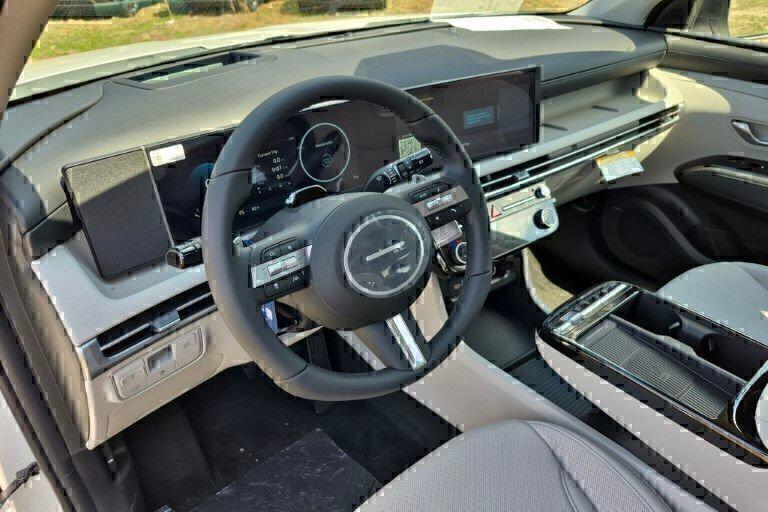 New 2026 White Pearl HYUNDAI Limited FWD image 13