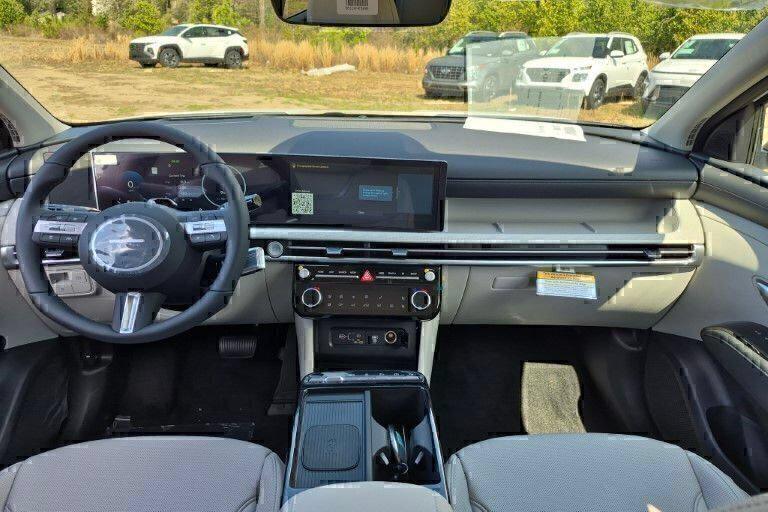 New 2026 White Pearl HYUNDAI Limited FWD image 23