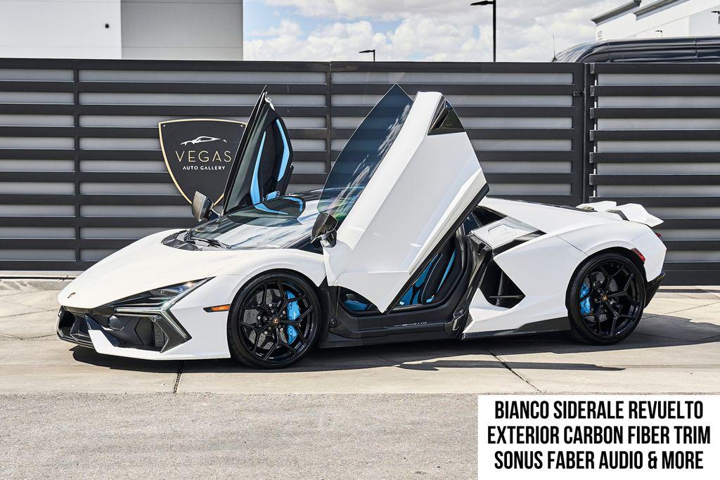 /2025 Lamborghini Revuelto