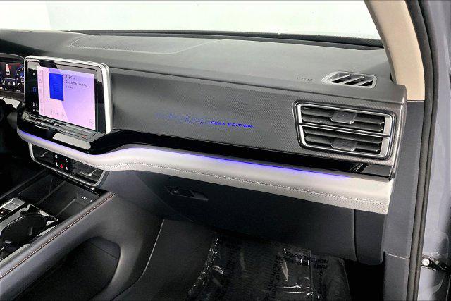 Used 2024 Volkswagen Atlas 2.0T Peak Edition SEL For Sale in Millington, TN