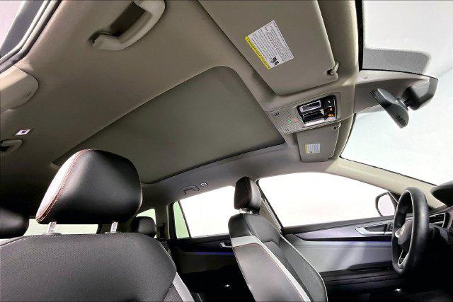 Used 2024 Volkswagen Atlas 2.0T Peak Edition SEL For Sale in Millington, TN