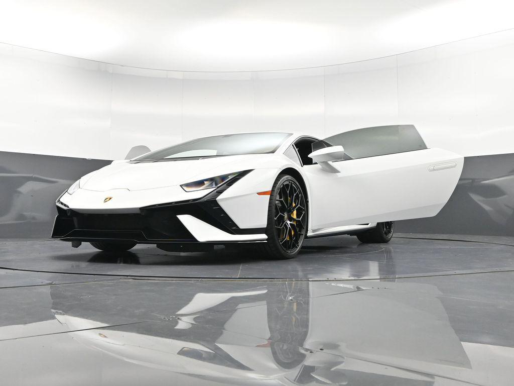 2023 Lamborghini Huracan Tecnica