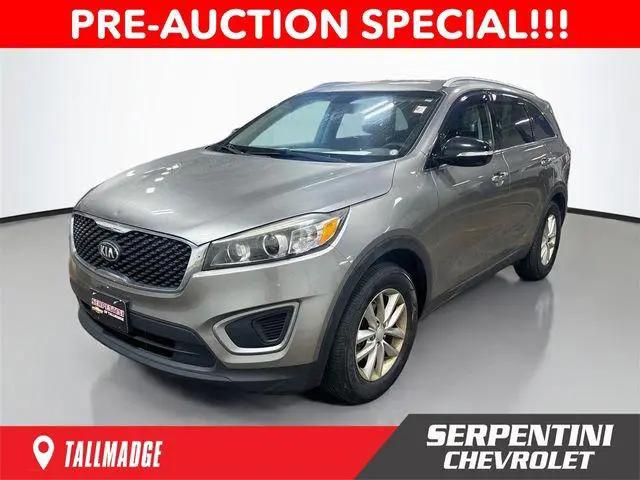 2016 Kia Sorento 2.4L LX for sale in Tallmadge, OH