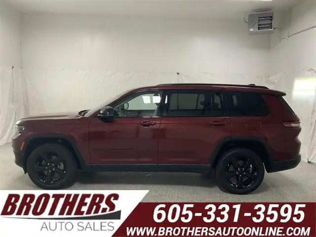 2023 Jeep Grand Cherokee L Limited 4x4 for sale in Sioux Falls, SD