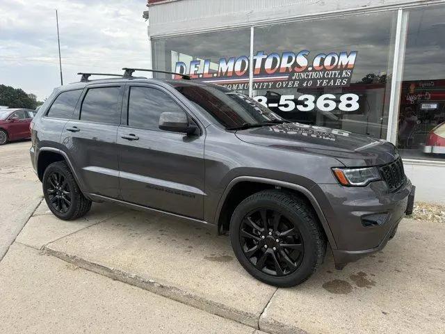 2017 Jeep Grand Cherokee Altitude 4x4 for sale in Junction City, KS