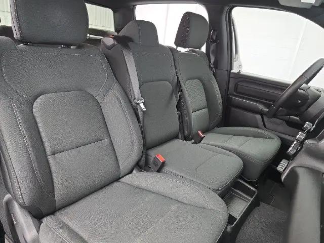 2026 Ram 1500 Express Crew Cab 4x2 57 Box