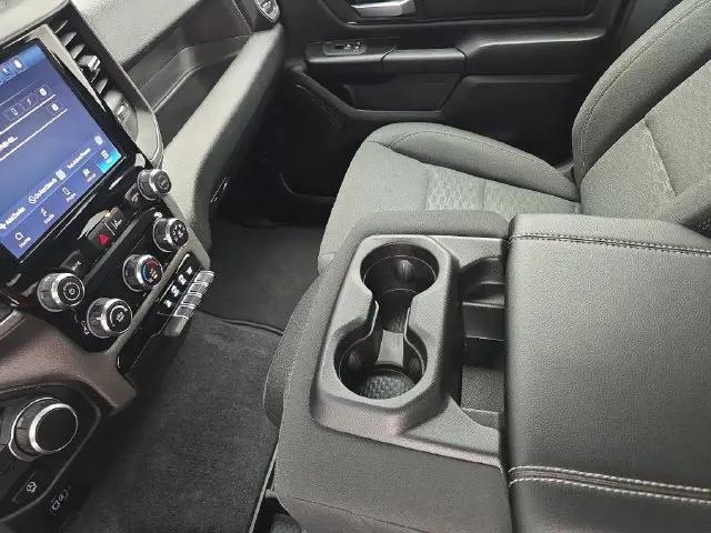 2026 Ram 1500 Express Crew Cab 4x2 57 Box