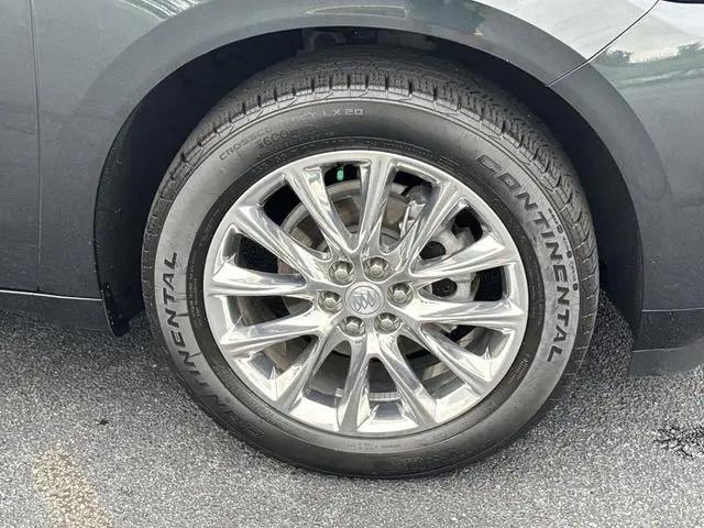 2021 Buick Enclave AWD Essence