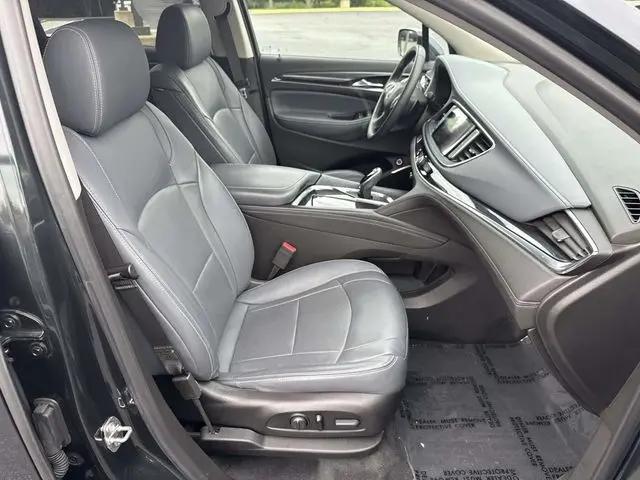 2021 Buick Enclave AWD Essence