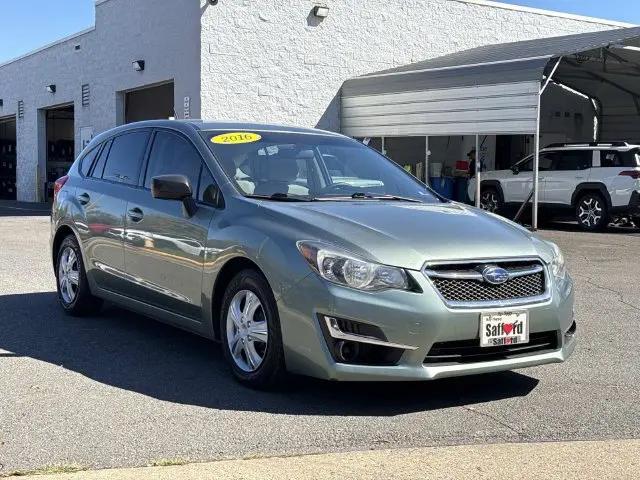 2016 Subaru Impreza 2.0i