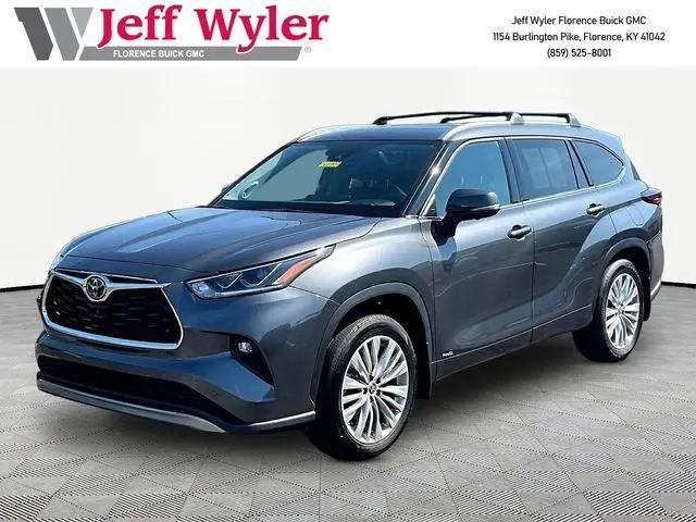 2025 Toyota Highlander Hybrid Platinum for sale in Florence, KY