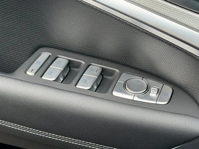 2026 Genesis G70 2.5T AWD Prestige