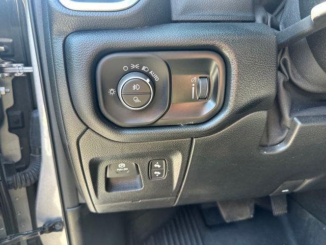 2021 Ram 1500 Big Horn Quad Cab 4x4 64 Box