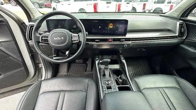 2025 Kia Sorento EX
